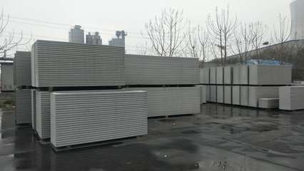 河南輕質蒸壓加氣混凝土隔墻板廠家 推動綠色建筑，打造優質輕質建材